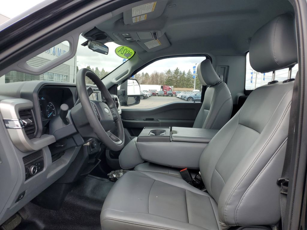 Used 2024 Ford F350 XL w/ Snow Plow Prep Package AWD/4WD image 8