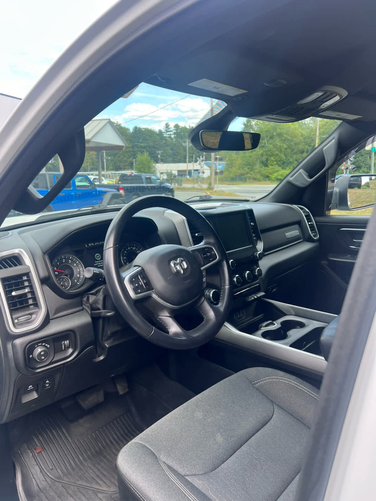 Used 2022 RAM 1500 Big Horn image 4