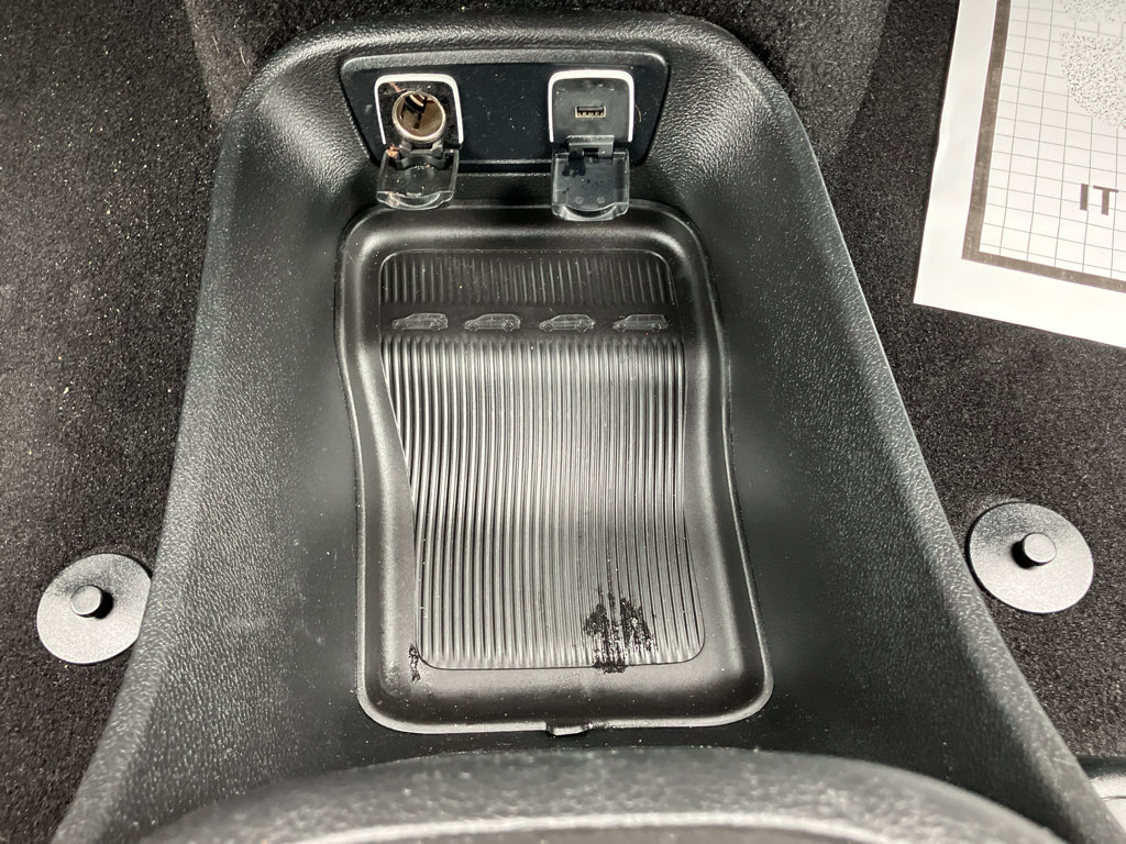 Used 2020 Chrysler Pacifica Touring-L Plus image 24