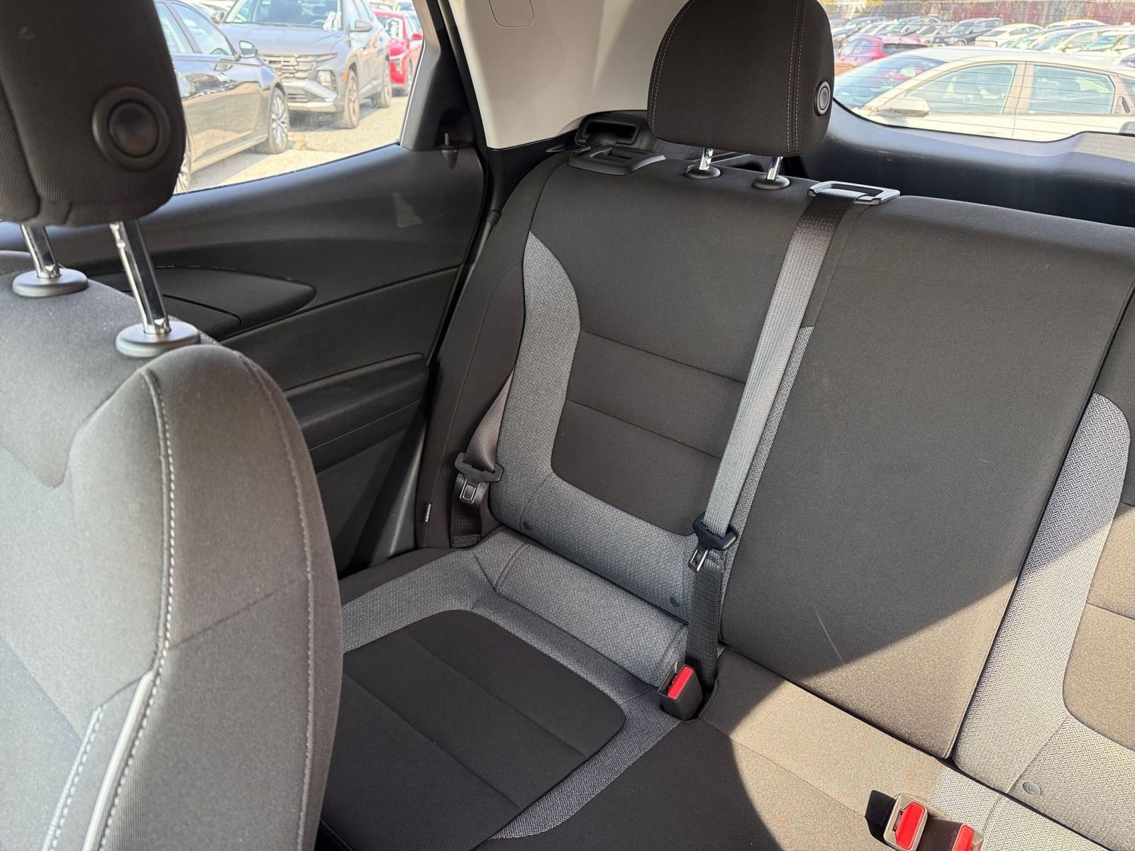 Used 2025 Chevrolet TrailBlazer LT image 37