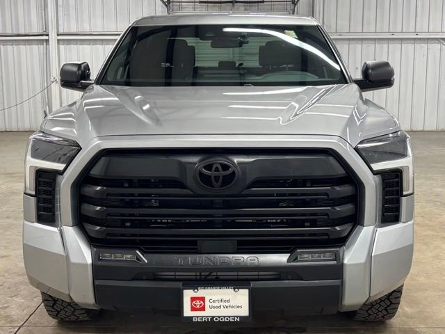 Used 2025 Toyota Tundra SR5 w/ SR5 Premium Package AWD/4WD image 1