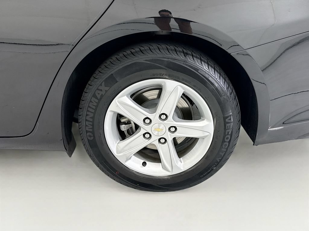 Used 2020 Chevrolet Malibu LS w/ LPO, Convenience Package 2 FWD image 29