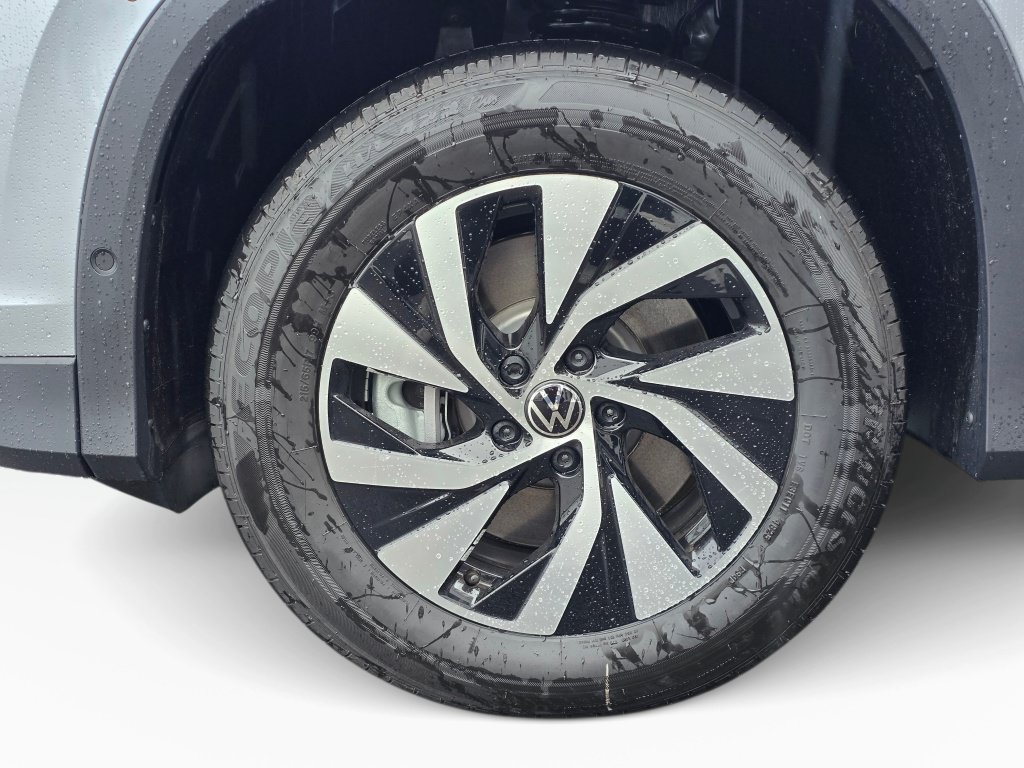 New 2026 Volkswagen Tiguan S AWD/4WD image 12