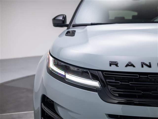 New 2026 Land Rover Range Rover Evoque Dynamic SE AWD/4WD image 10