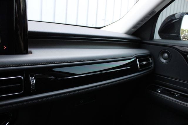 New 2026 Lincoln Aviator Reserve AWD/4WD image 20