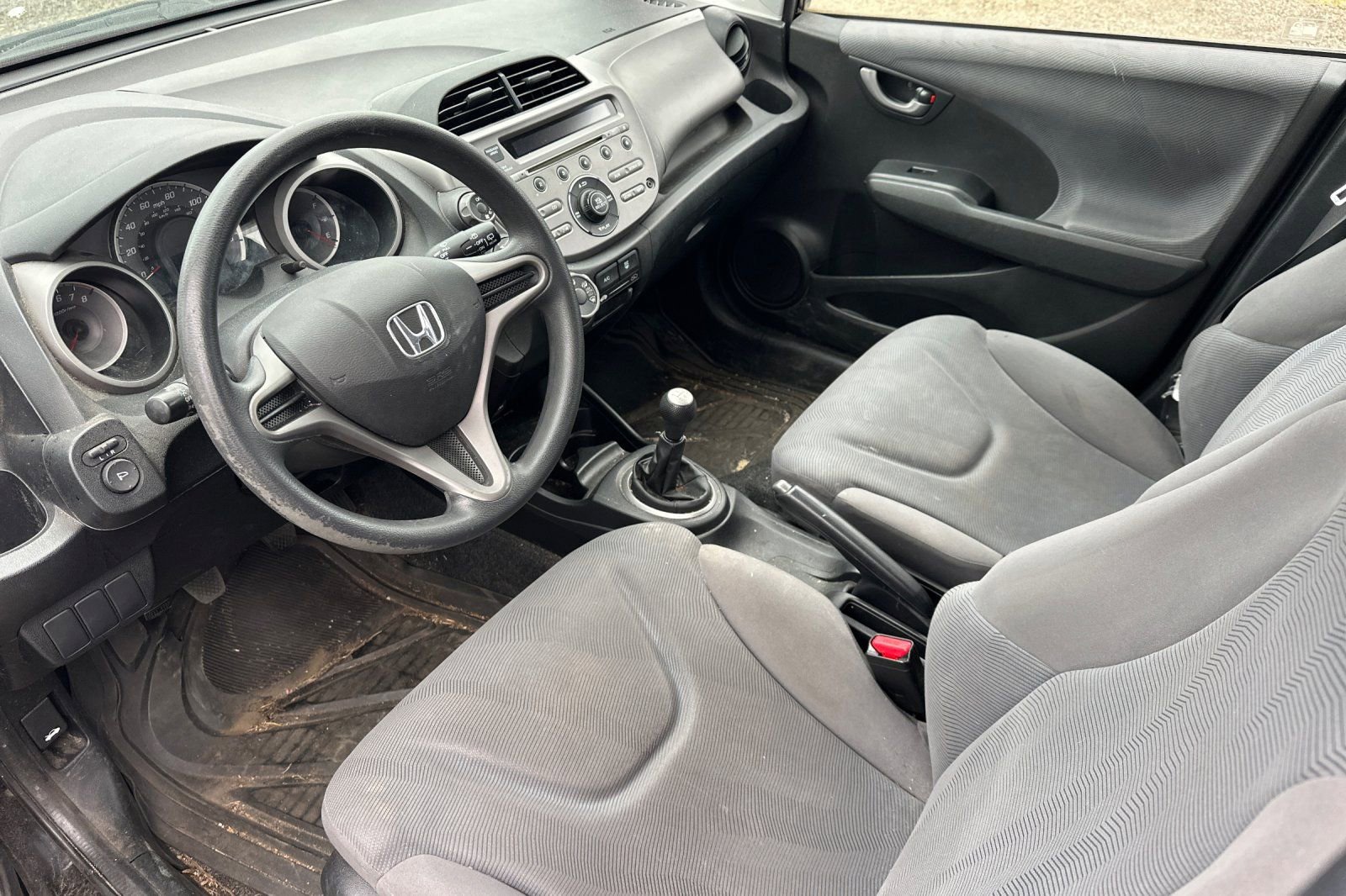 Used 2010 Honda Fit image 7