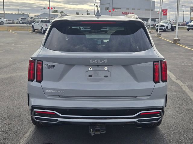 Used 2023 Kia Sorento SX image 4