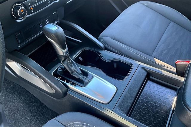 Used 2024 Nissan Frontier SV image 18