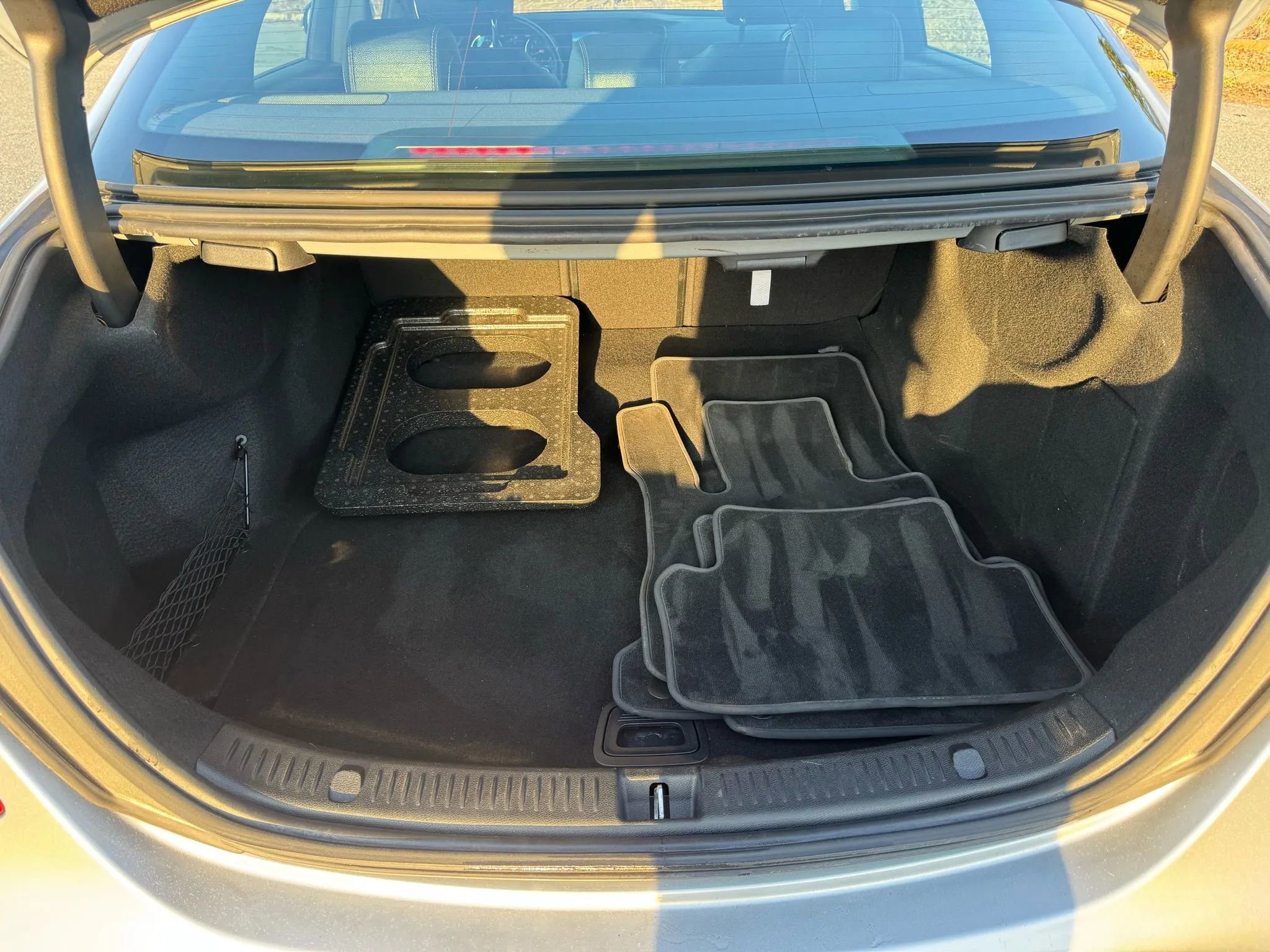 Used 2017 Mercedes-Benz E 300 4MATIC image 24