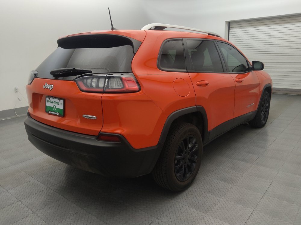 Used 2021 Jeep Cherokee Latitude FWD image 9