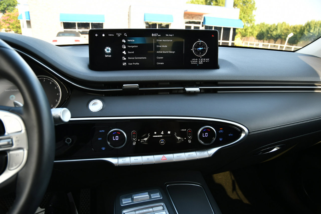 Used 2025 Genesis GV70 2.5T image 19