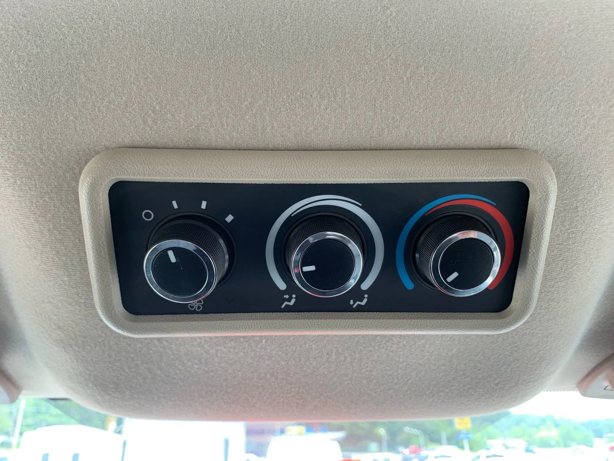 Used 2012 Chevrolet Express 3500 LS RWD image 16