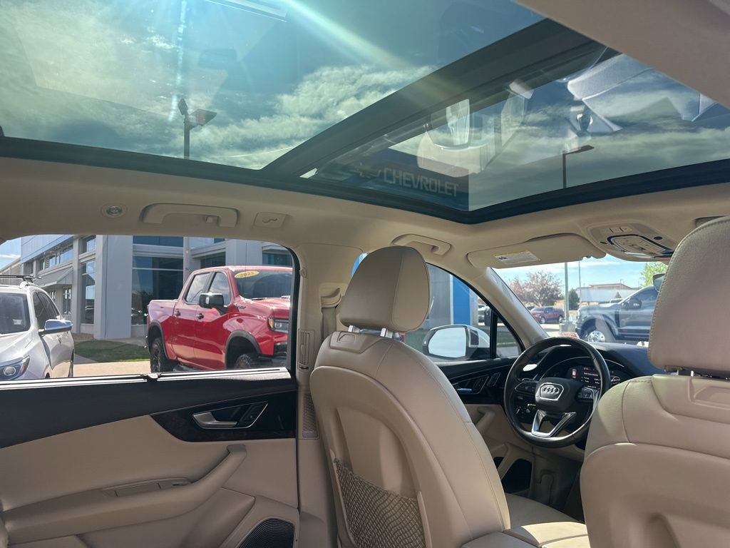 Used 2018 Audi Q7 3.0T Prestige image 28