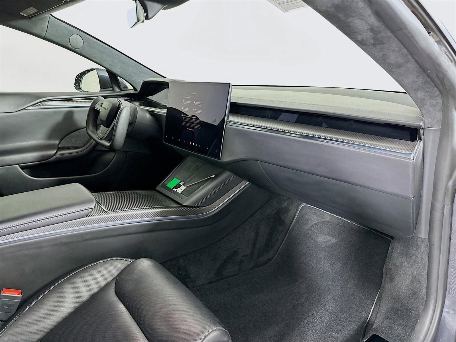 Used 2021 Tesla Model S Plaid image 27