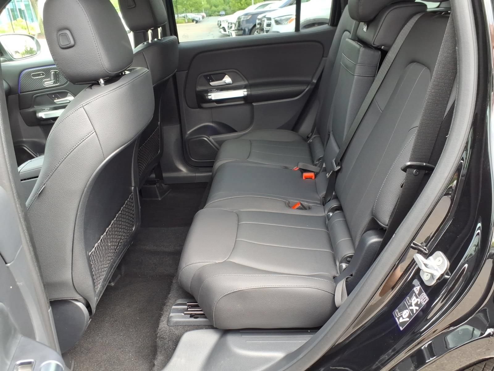 Certified 2025 Mercedes-Benz GLB 250 4MATIC image 12