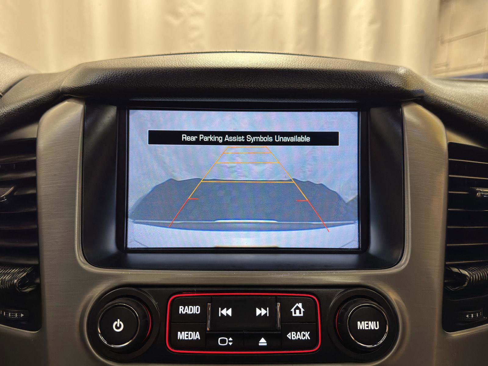 Used 2015 GMC Yukon Denali w/ Premium Package AWD/4WD image 27