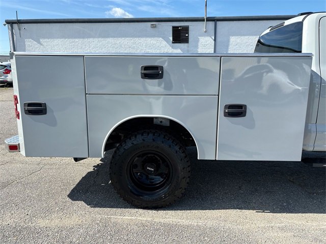 New 2025 Ford F350 XLT w/ XLT Value Package image 11
