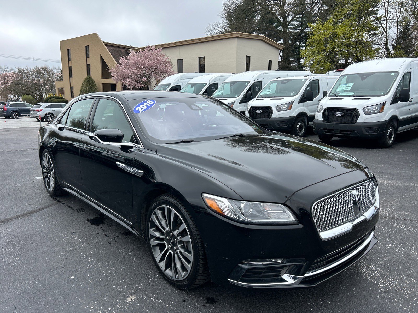 Used 2018 Lincoln Continental Reserve image 3