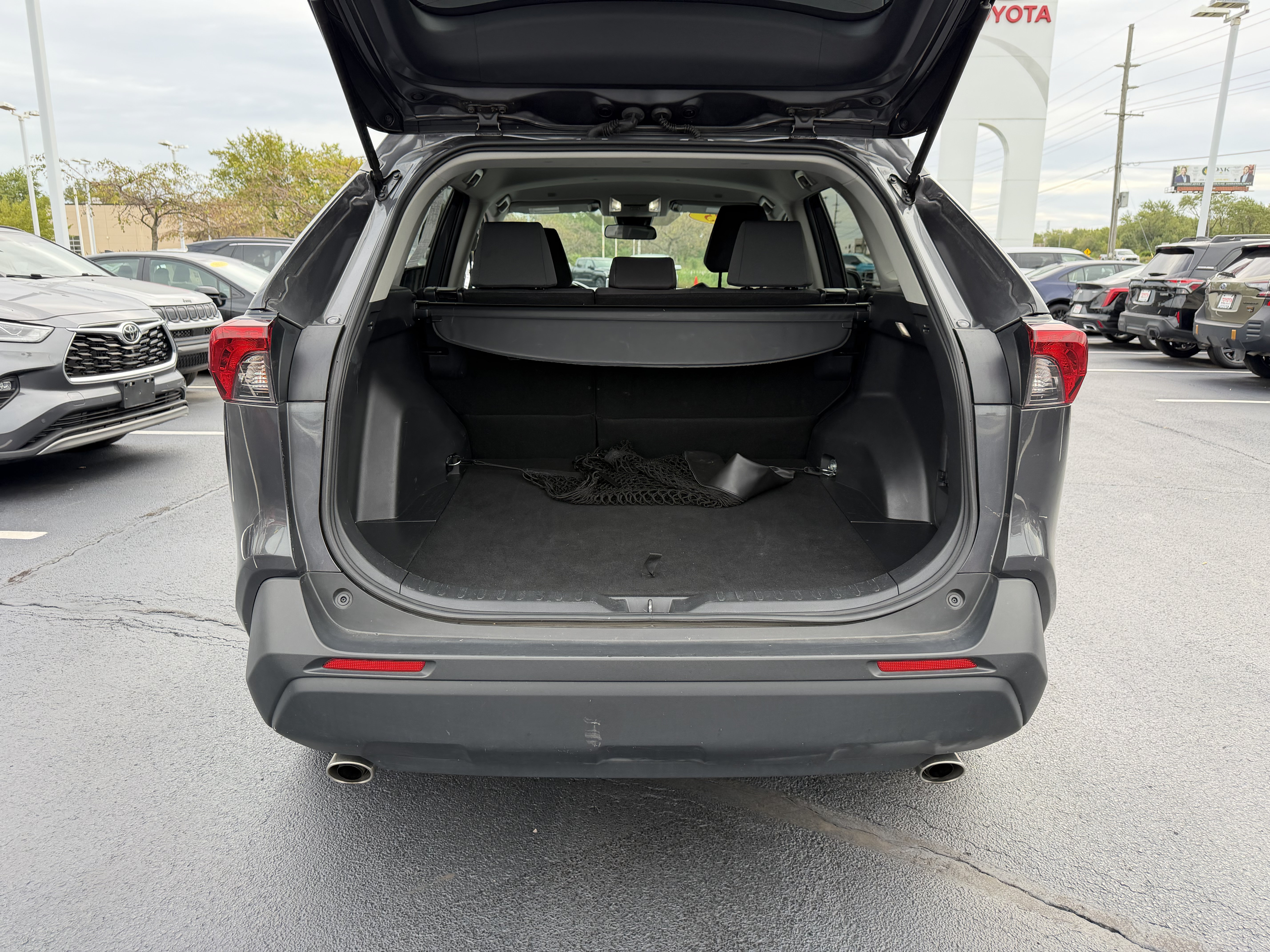 Certified 2025 Toyota RAV4 XLE AWD/4WD image 7