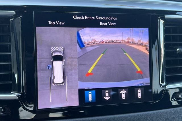 Used 2019 Chrysler Pacifica Touring-L w/ Advanced Safetytec Group image 25