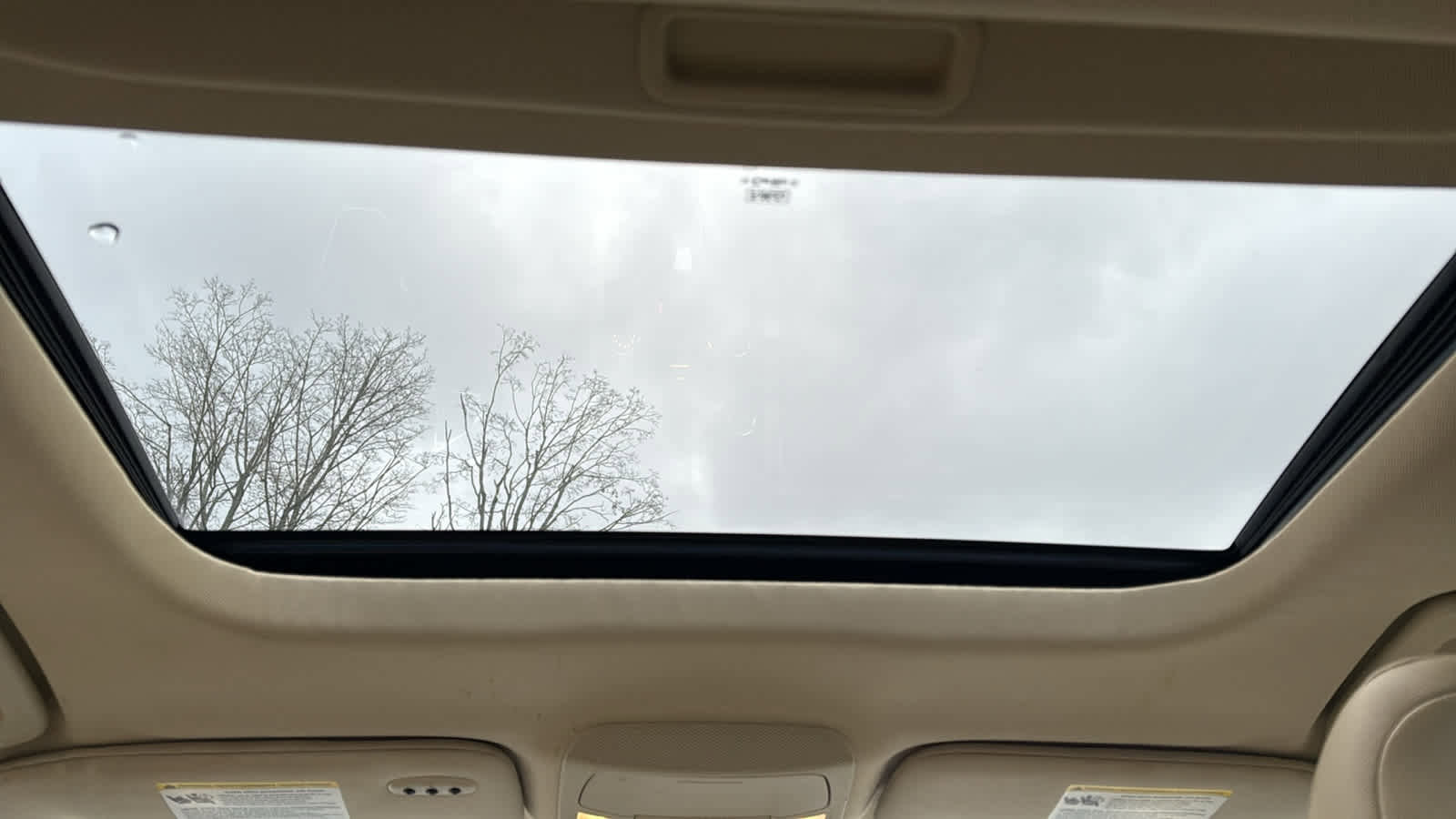 Used 2015 Ford Fusion SE w/ Equipment Group 202A image 27