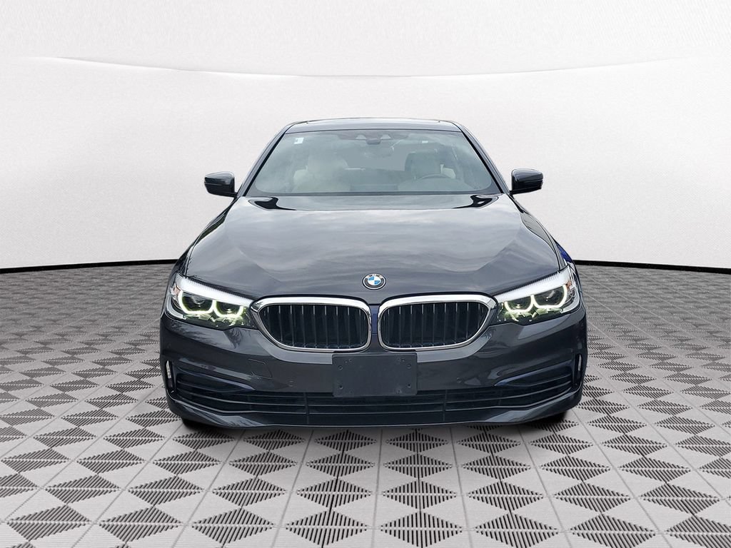 Used 2020 BMW 540i xDrive w/ Convenience Package AWD/4WD image 2