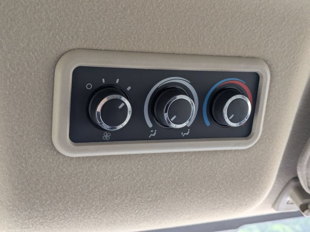 Used 2023 Chevrolet Express 3500 LS RWD image 19