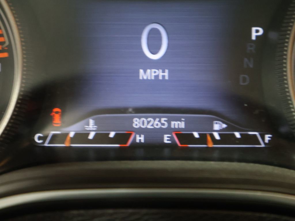 Used 2019 Jeep Cherokee Trailhawk w/ Cold Weather Group image 38