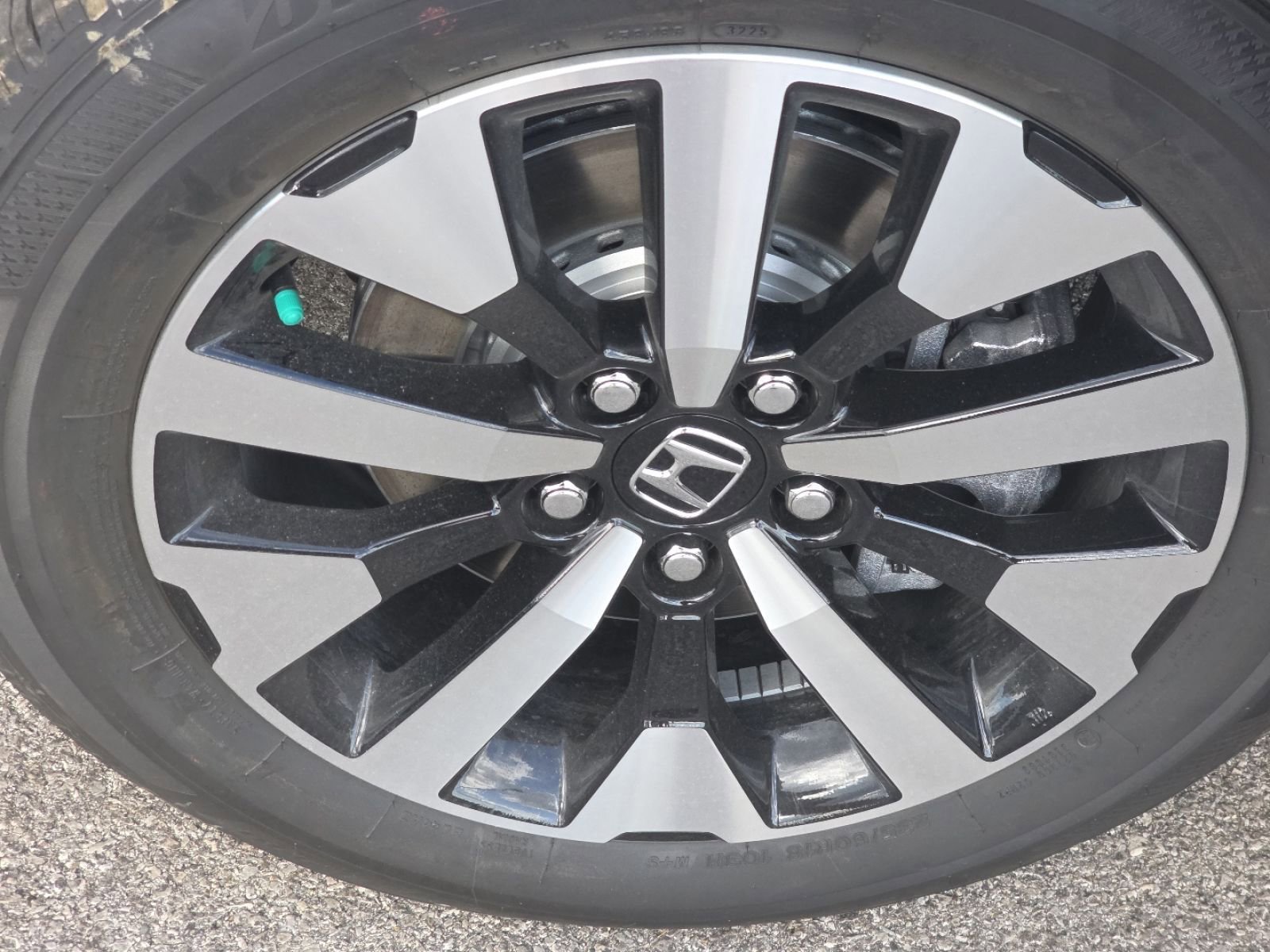 New 2026 Honda Odyssey EX-L image 9