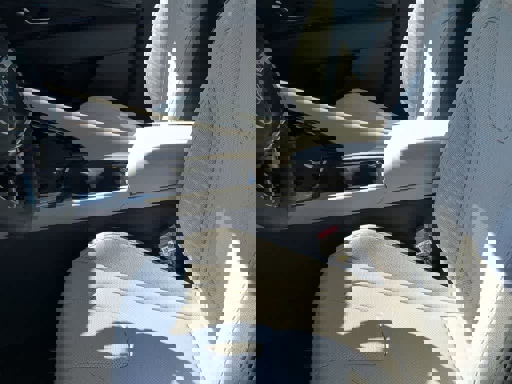 New 2026 Hyundai Elantra Limited w/ Cargo Package image 17