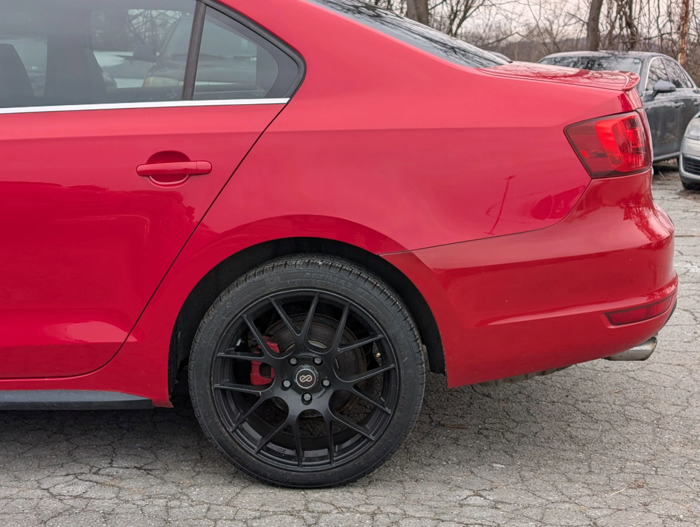 Used 2013 Volkswagen Jetta GLI Autobahn FWD image 4
