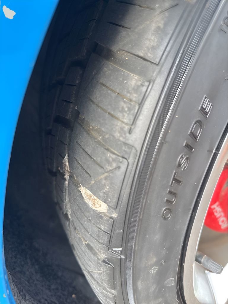 Used 2010 Ford Mustang GT image 6