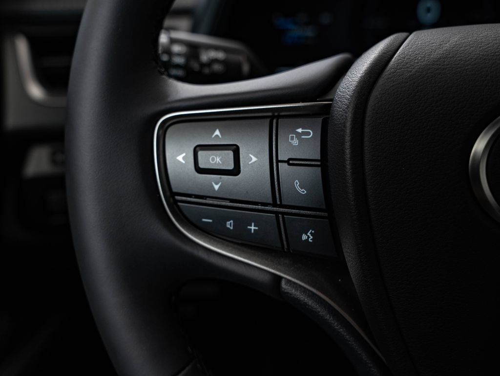 New 2026 Lexus UX 300h AWD image 27