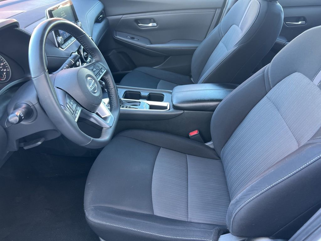 Used 2023 Nissan Sentra SV w/ Trunk Package image 12