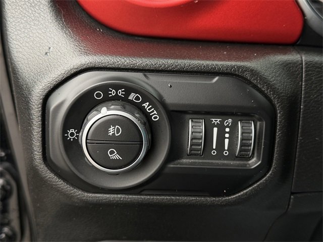 Used 2020 Jeep Gladiator Rubicon image 18