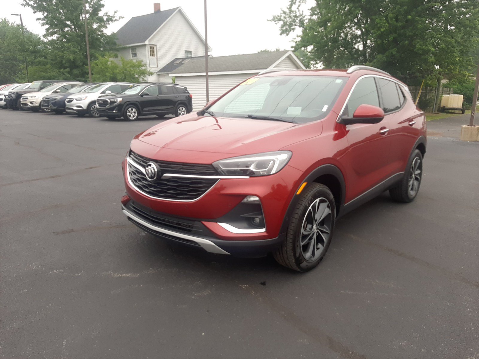 Certified 2020 Buick Encore GX Essence w/ Advanced Technology Package AWD/4WD image 1