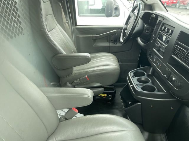 Used 2021 Chevrolet Express 2500 w/ Communications Package image 8