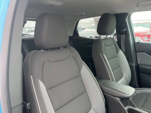 Used 2025 Chevrolet TrailBlazer LT image 50