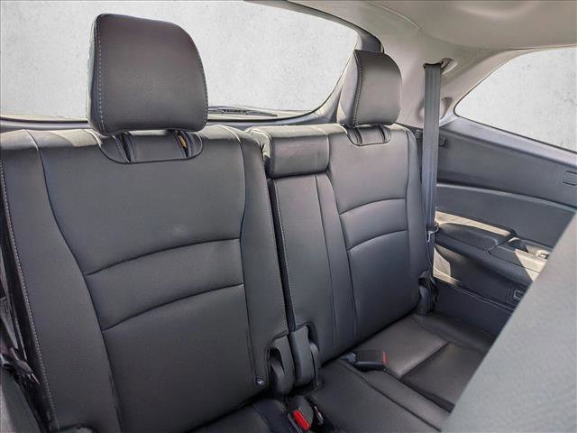 Used 2019 Honda Pilot Touring image 19