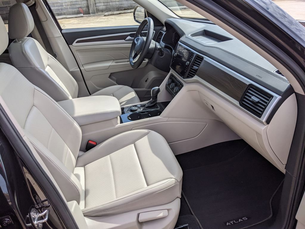 Used 2022 Volkswagen Atlas SE image 22