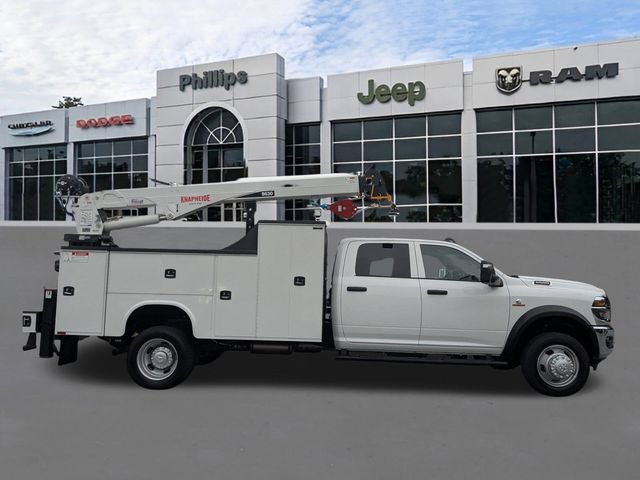 New 2026 RAM 5500 Tradesman AWD/4WD image 2