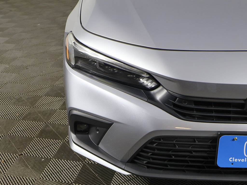 Used 2023 Honda Civic Touring image 15