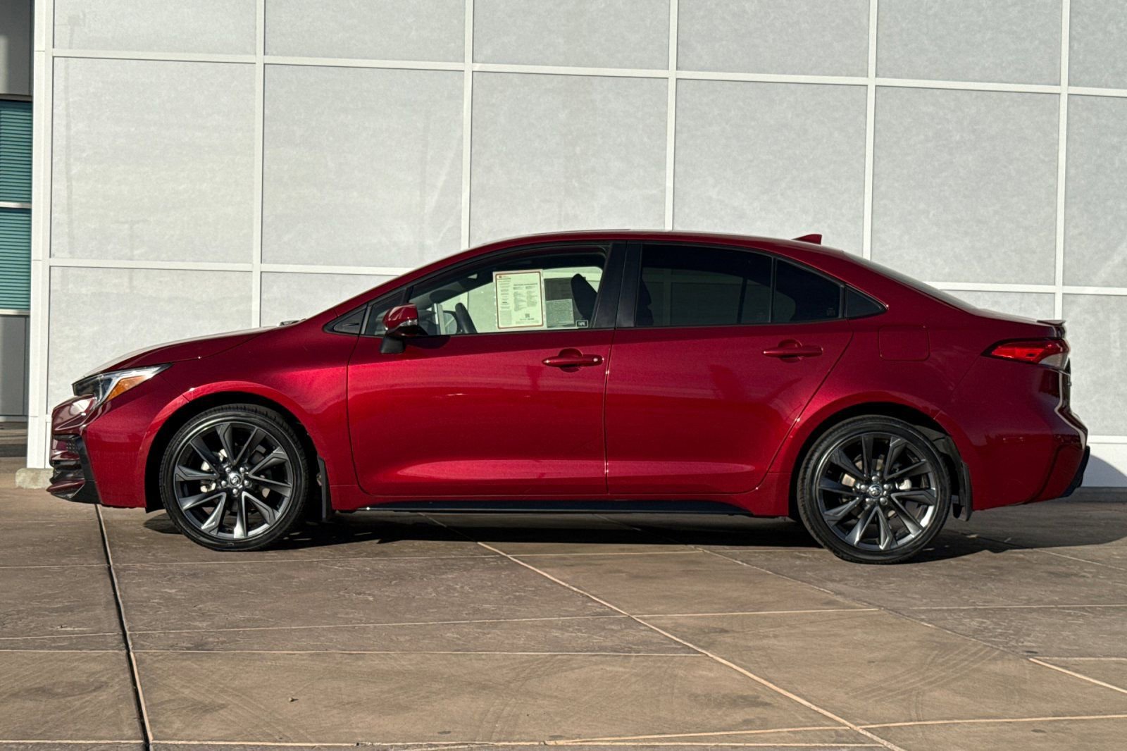 Certified 2025 Toyota Corolla SE image 8