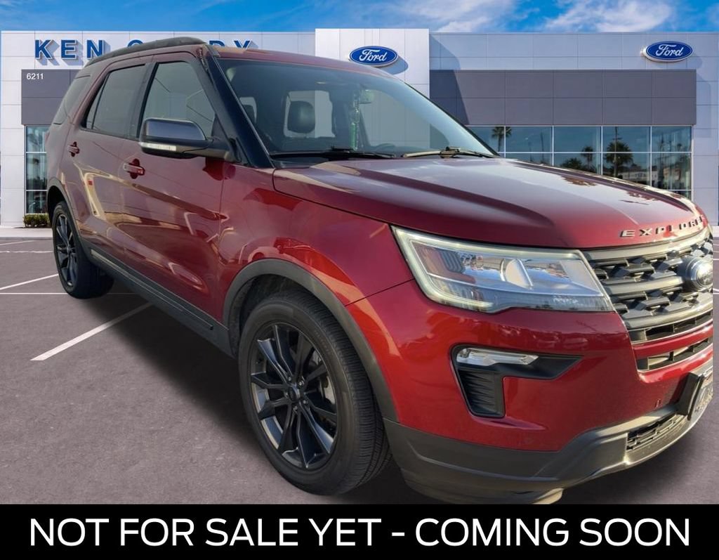 Used 2019 Ford Explorer XLT w/ Equipment Group 202A FWD image 1