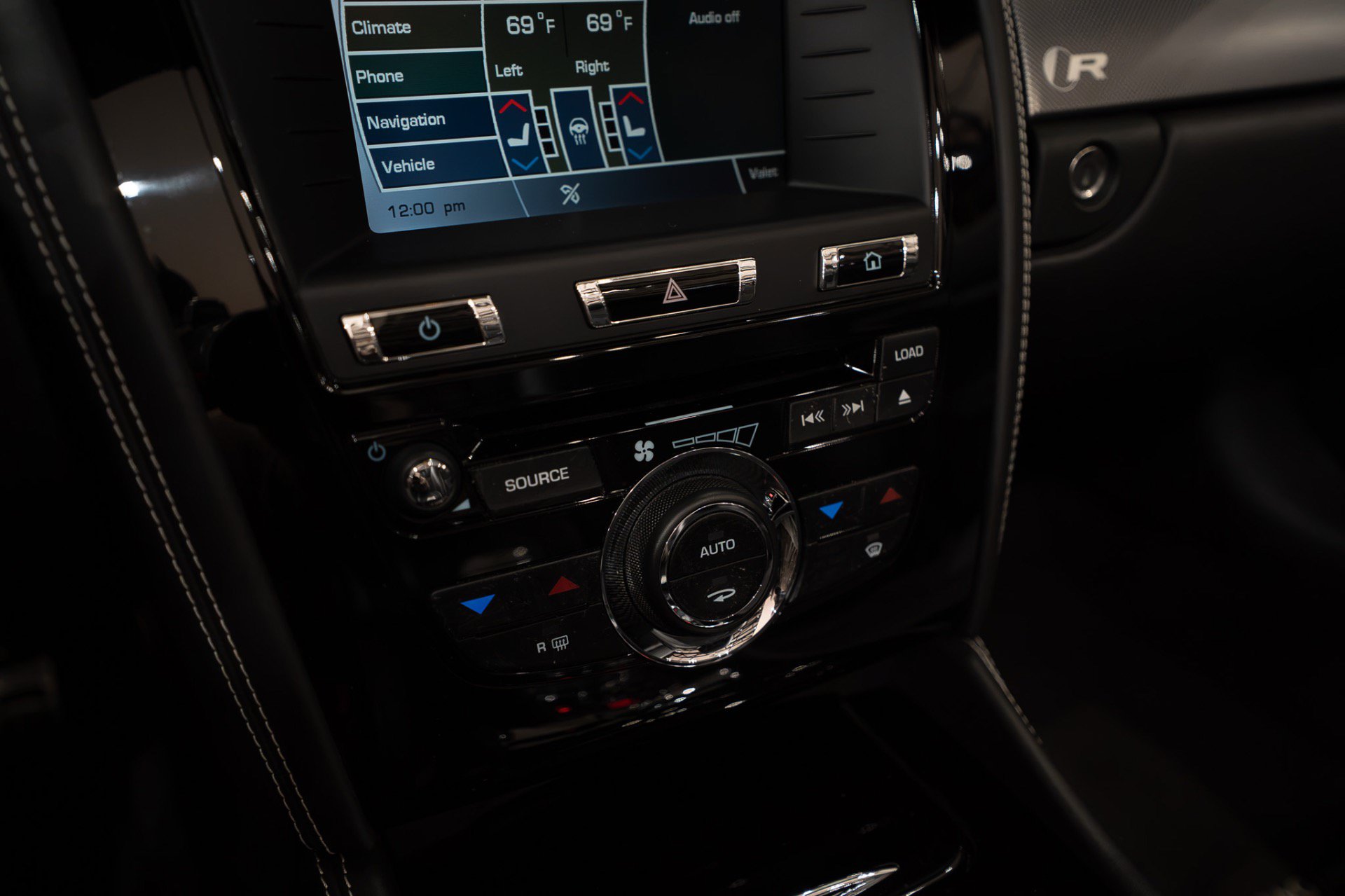Used 2015 Jaguar XKR R RWD image 16