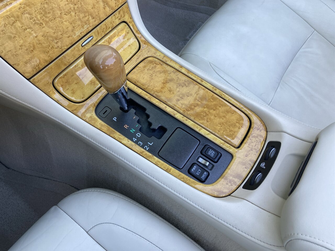 Used 2005 Lexus SC 430 Convertible RWD image 29