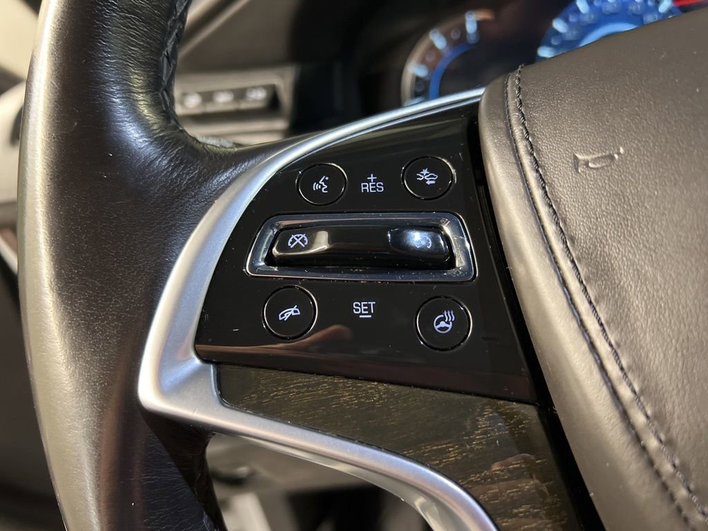 Used 2018 Cadillac Escalade ESV Platinum AWD/4WD image 26