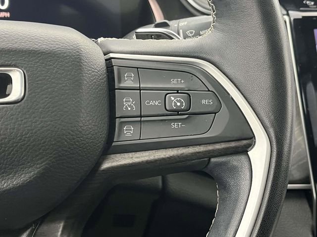 Used 2022 Jeep Grand Cherokee L Limited w/ MOPAR Finishing Package image 30