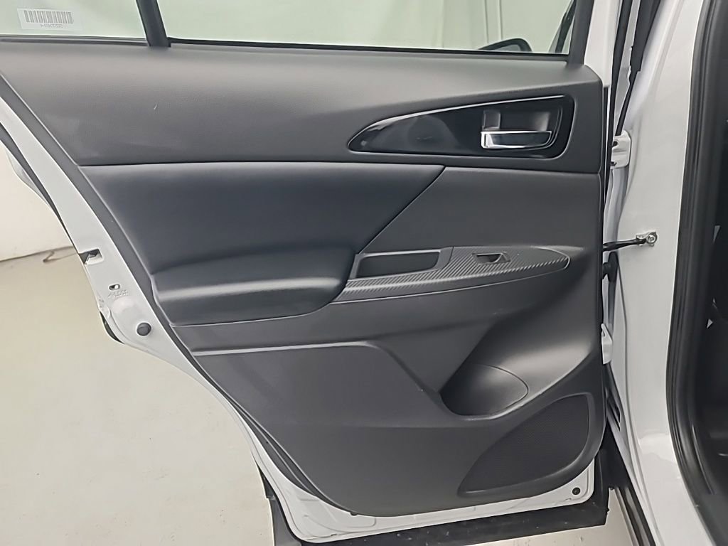 Used 2025 Mitsubishi Eclipse Cross SE image 18