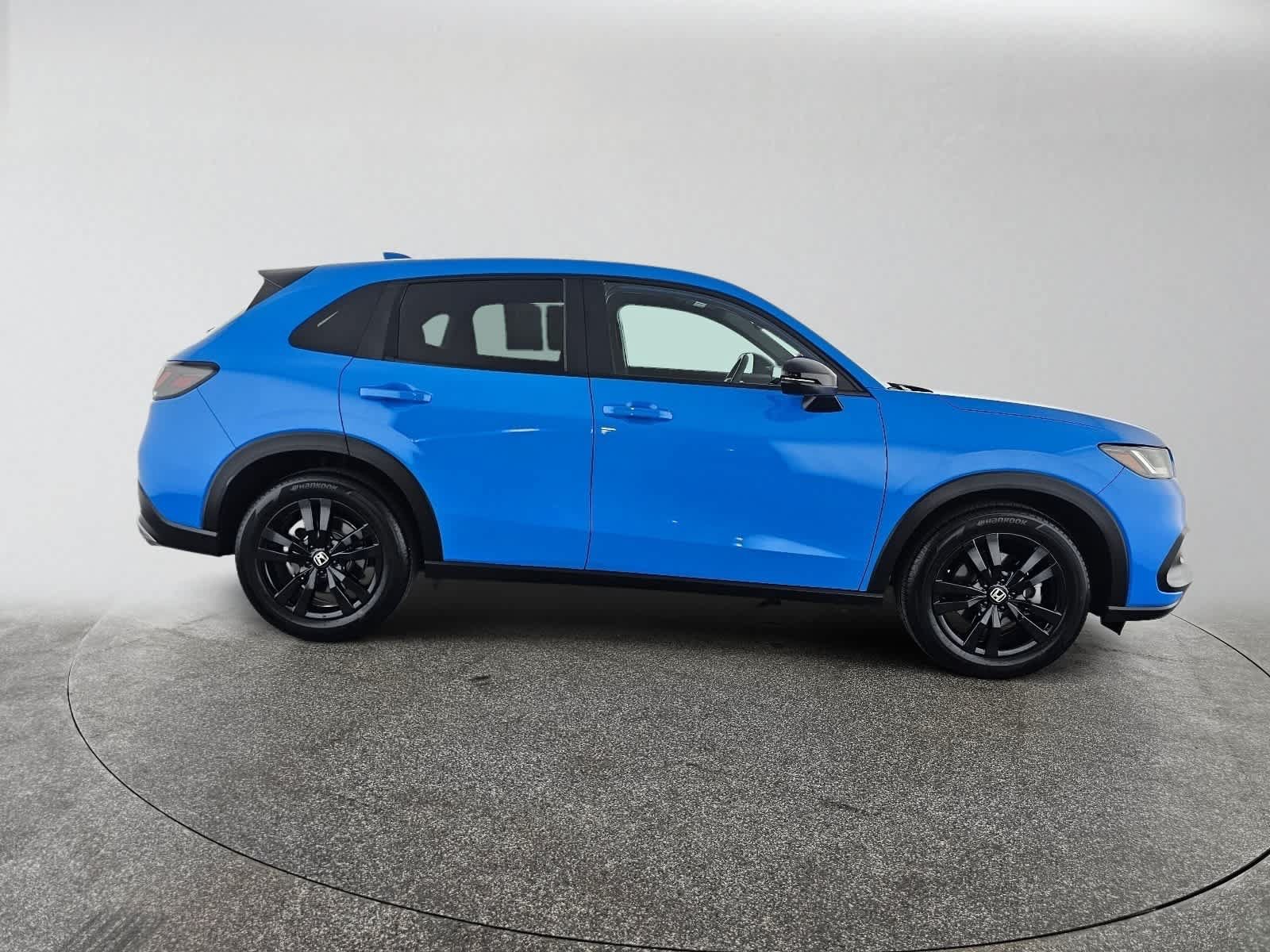 Used 2026 Honda HR-V Sport image 2